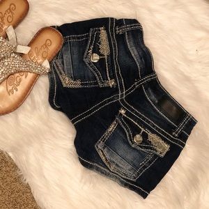 Daytrip shorts RARE SIZE 22 ✨✨✨